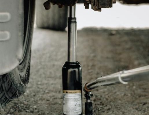 Are Hi-Lift Jacks Dangerous? Understanding the Risks and Safety Precautions